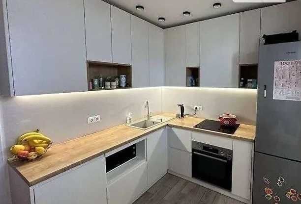 65000 ЖК Мира 1 Продам КЛАССНУЮ 2 комнатную квартиру 2 этаж! AS - фото 1