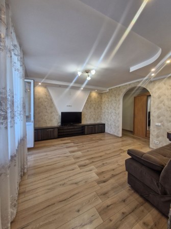 Продаж 3к квартири в місті Бровари, вул. Марії Лагунової - фото 1