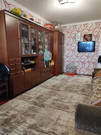 Продам 3-кімнатну квартиру з гарним краєвидом - фото 1