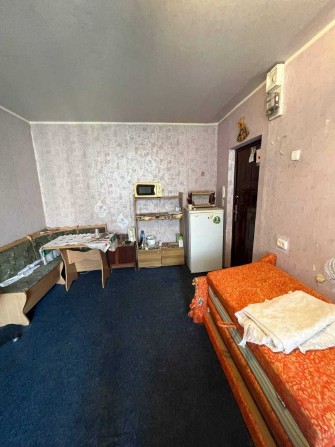 Продам гостинку возле метро Академика Павлова 5-ь минут пешком. - фото 1