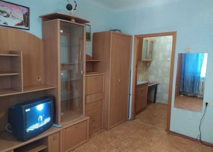 Продам Гостинку ,Нові будинки ,Стадіонний проїзд - фото 1
