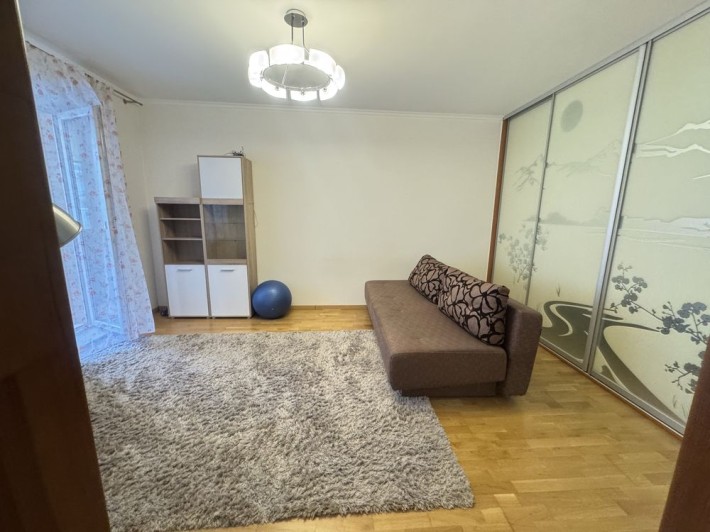 ПРОДАЖ 55м2 з меблями та технікою. ПОЧАТОК Борисполя - фото 1