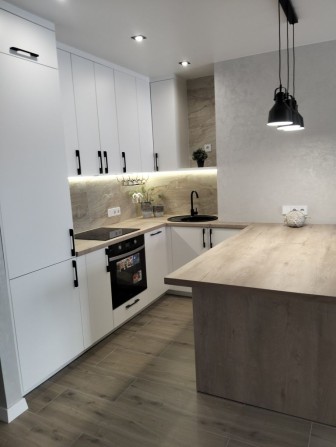 Купите квартиру по ул. Петлюры, дом 21б(ремонт, мебель). - фото 1