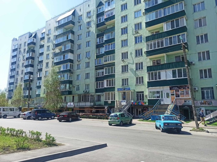 Продаж великої 1-кімнатної квартири Бориспіль по вул. Головатого 89 - фото 1