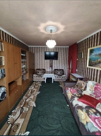 Продам 3к квартиру з меблями і технікою в Броварах - фото 1