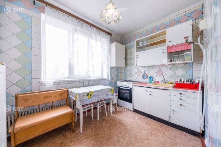 3к.72м2, Салтівка (Салтовка 524мрн, м. Героев Труда, ул. Бучмы) 119246 - фото 1