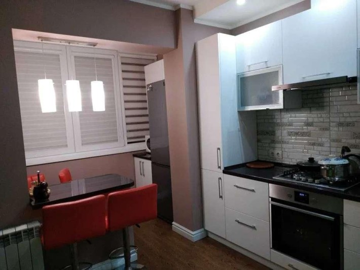 Продам 3-кімнатну квартиру, вул. Південна, Вишневе VD - фото 1