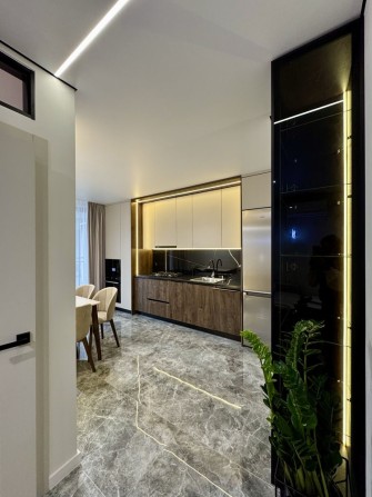 Продаж 1 кімнатної квартири з функцією 2 кімнатної в центрі. - фото 1