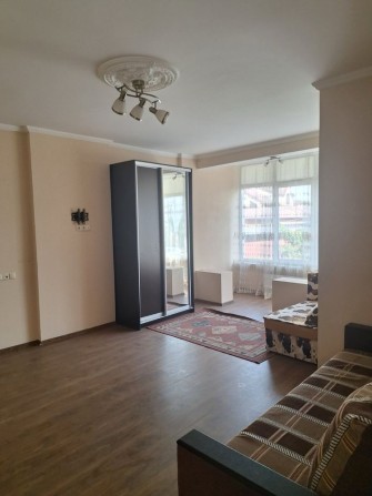 Однокімнатна квартира, Вишневе, вул. Молодіжна 12 - фото 1