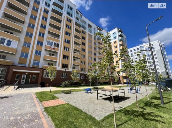 Продам 1 кімнатну квартиру в місті Буча - фото 1