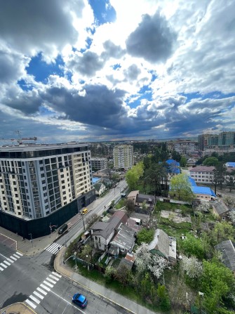 Продам видову квартиру в центрі Ірпеня. БЕЗ КОМІСІЇ - фото 1