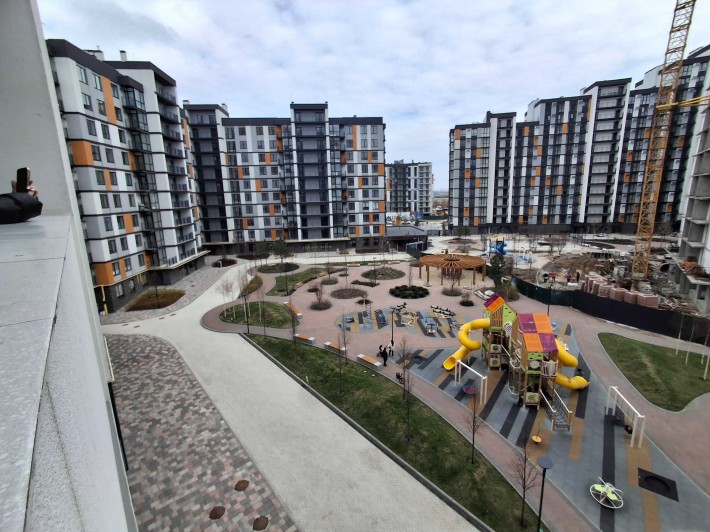 Продам 1 к/к з ремонтом в ЖК Атмофера м. Вишневе - фото 1