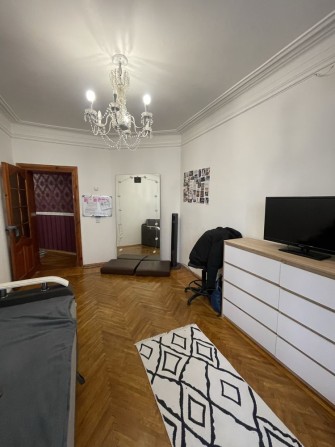 Продається 3 кім. квартира в центрі Торгова Площа - фото 1
