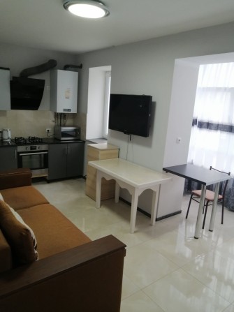 Продаж 1-кімнатної квартири в центрі - фото 1