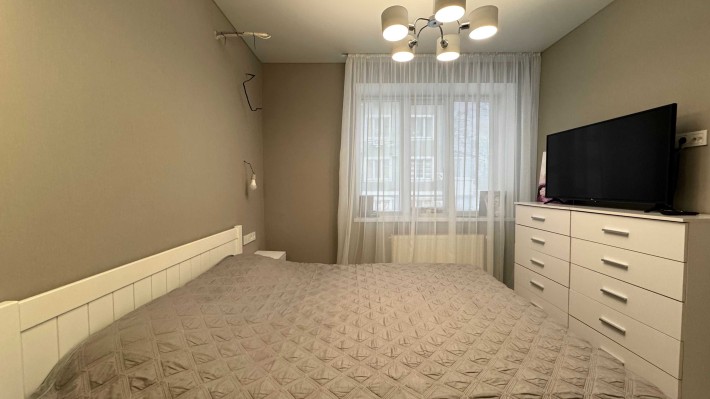 ШИКАРНА 2к квартира з дизайнерським ремонтом 60м2 - фото 1