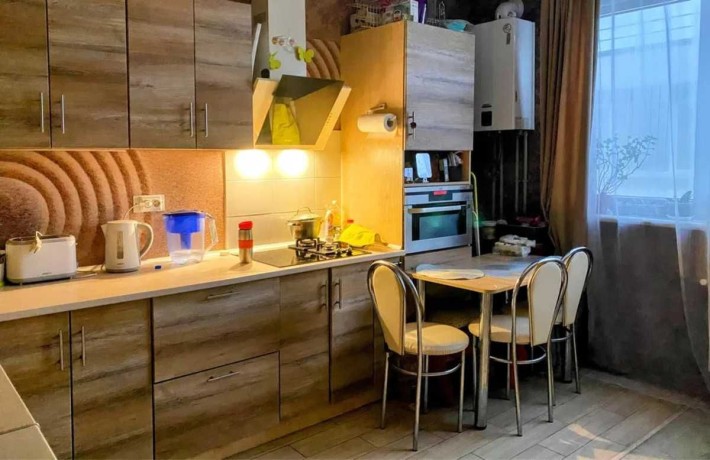 Продам квартиру, 44 м2, євродвушка, Вишневе (м. Житомирська, Теремки) - фото 1