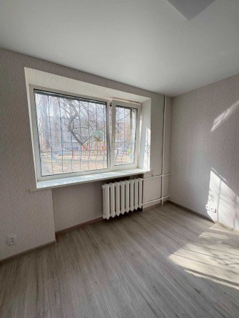Продаж кімнати з капітальним ремонтом /центр міста - фото 1