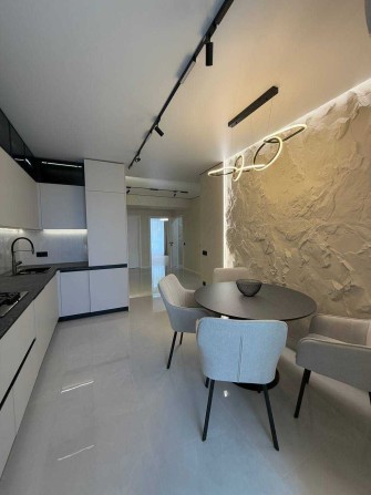 Терміново!!! Продам шикарну 3к квартиру з авторським дизайном - фото 1