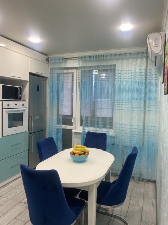 Продам 3 кімнатну квартиру - фото 1