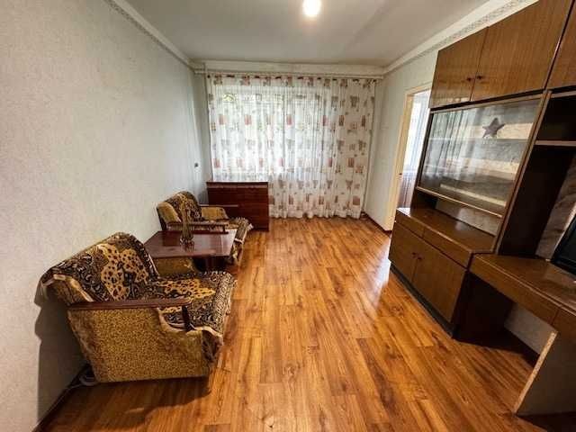 Торг! Продам трикімнатну квартиру на 44 кварталі. - фото 1