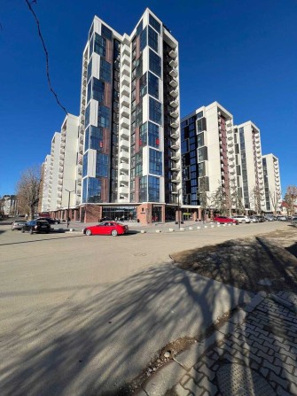 Продаю 2к кімнатну квартиру ЖК Manhattan - фото 1