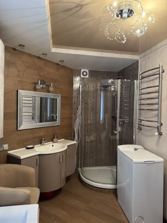 Продаж 3-х кімн в Центрі біля Готелю Україна 115000$ - фото 1