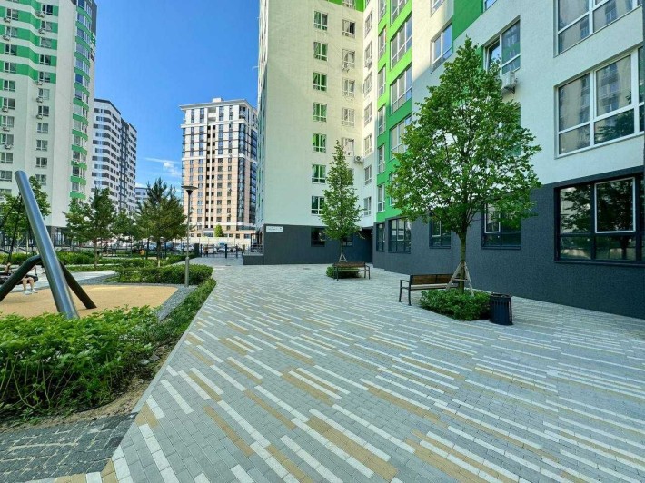 Продам 2-к квартиру  біля Центрального парку - фото 1