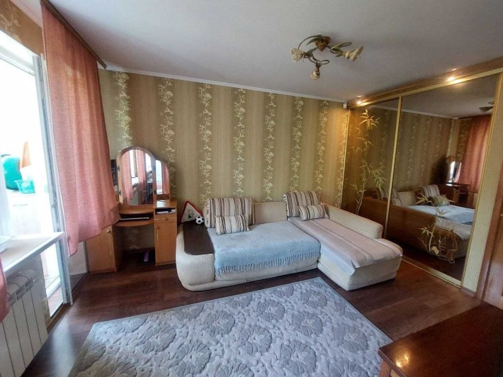 2-кімн. квартира з ремонтом, на Молодіжному[] - фото 1