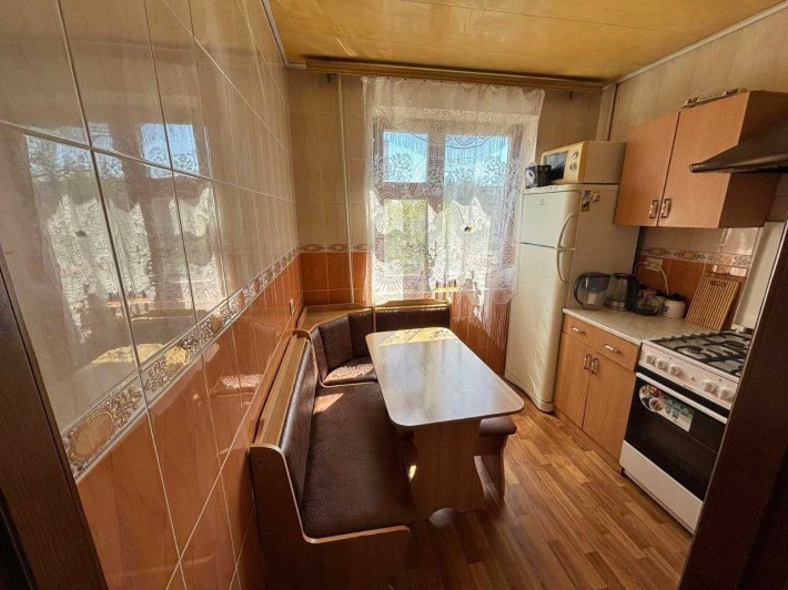 Продам 2х кімнатну квартиру, район зупинки Халаменюка. - фото 1