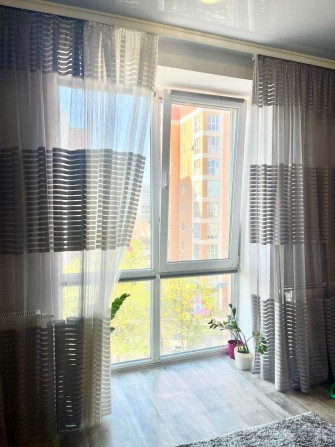 Продам 1к квартиру з ремонтом в новобудові в Центрі міста - фото 1
