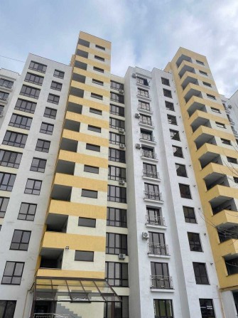 Продаж 3 кімнатної квартири біля річки. - фото 1