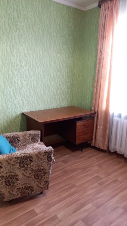 Хозяйка/власник продаёт/продає 3-х комнатную/кімнатну квартиру - фото 1