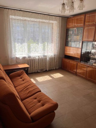 Продам 4-х кімнатну квартиру в центрі міста - фото 1