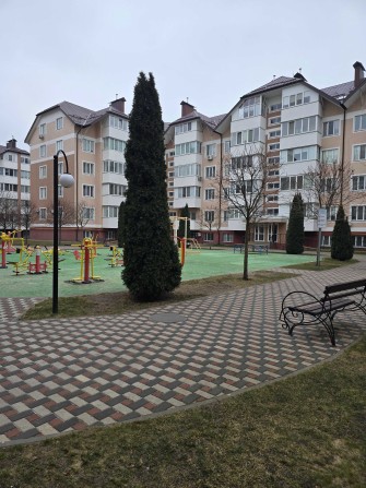 Продаю однокімнатну квартиру з світлим ремонтом в м. Буча! - фото 1