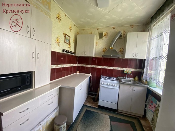 Продам 1/2 ЧАСТКУ в 3-х кімнатній квартирі / р-н дитячої лікарні - фото 1