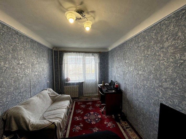 Терміново продам 3 кімн. квартиру Молодіжний - фото 1