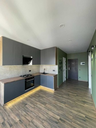 Продам нову квартиру з дизайнерським ремонтом. Видова на паркову зону - фото 1