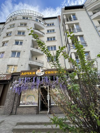 Самий ЦЕНТР 3 кімн. квартира новобудова по вул. Пилипа Орлика, 11 - фото 1