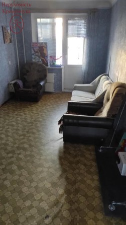 Продам трикімнатну квартиру - фото 1