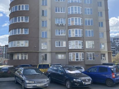 Продається двокімнатна квартира Луцк