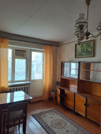 Продам 1 комнатную на Раковке - фото 1