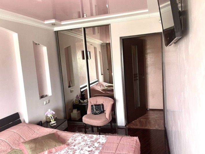 Продаж 3 кім чешки на пр. Соборності - фото 1