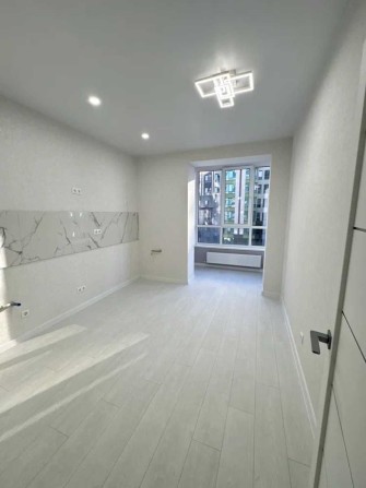 Продам квартиру з ремонтом У-квартал  60000 - фото 1