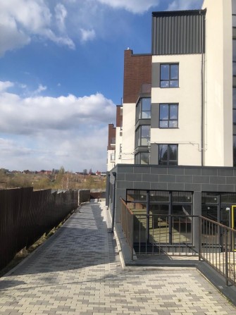 Продам 3 кімн на вартиру 100 м2.Тарасово . Жк. «Традиція» - фото 1