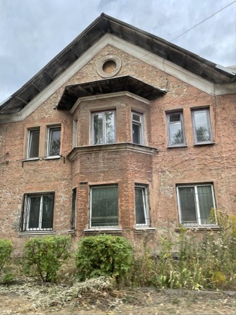 Квартира в центрально-городском районе Кривого Рога, на Карачунах - фото 1