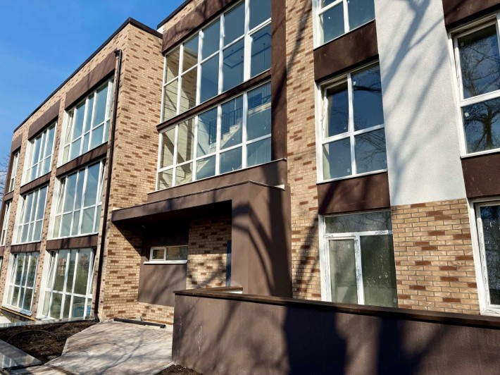 Продаж готової 1-кімнатної квартири з терасою - фото 1
