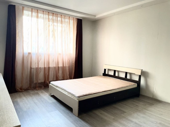 Однокімнатна квартира з ремонтом, 44 кв.м - фото 1
