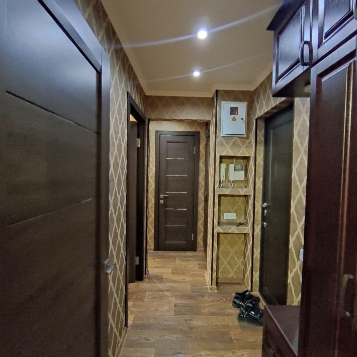 5-й Зарічний буд.2.(Заречный).2-кімн.квартирв - фото 1
