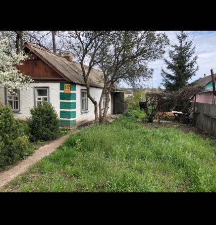 Продам власний будинок. Світло заведено . Туалет, душ вода на вулиці - фото 1