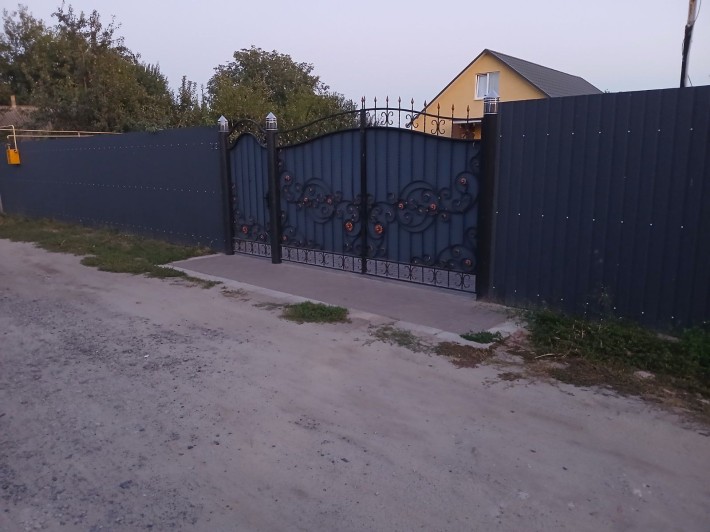 Будинок 20 року будівництва - фото 1